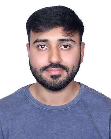 Professional photo of Abdullah Salman